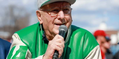 Legendary Career of Bob Cousy: Basketball’s Original Playmaker Legendary Career of Bob Cousy: Basketball’s Original Playmaker